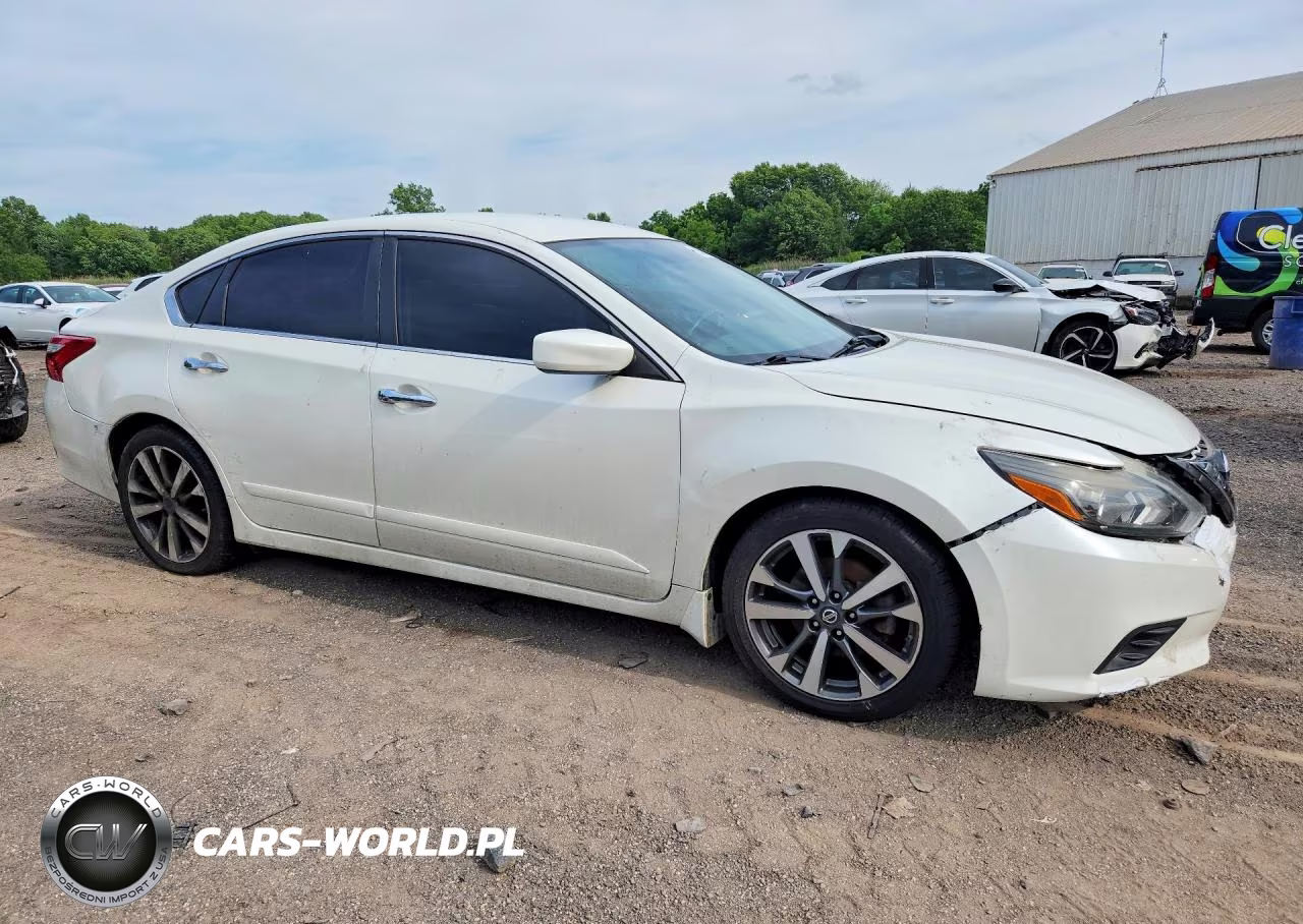 2016 Nissan Altima 2.5 Sr VIN:1N4AL3AP3GC156993 - 4