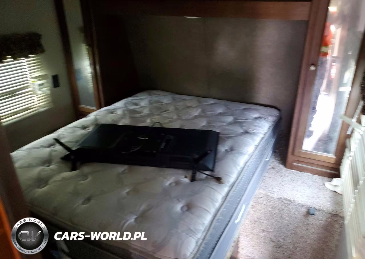 2018 Keystone Hideout Camper VIN:4YDT28R23J7242197 - 9