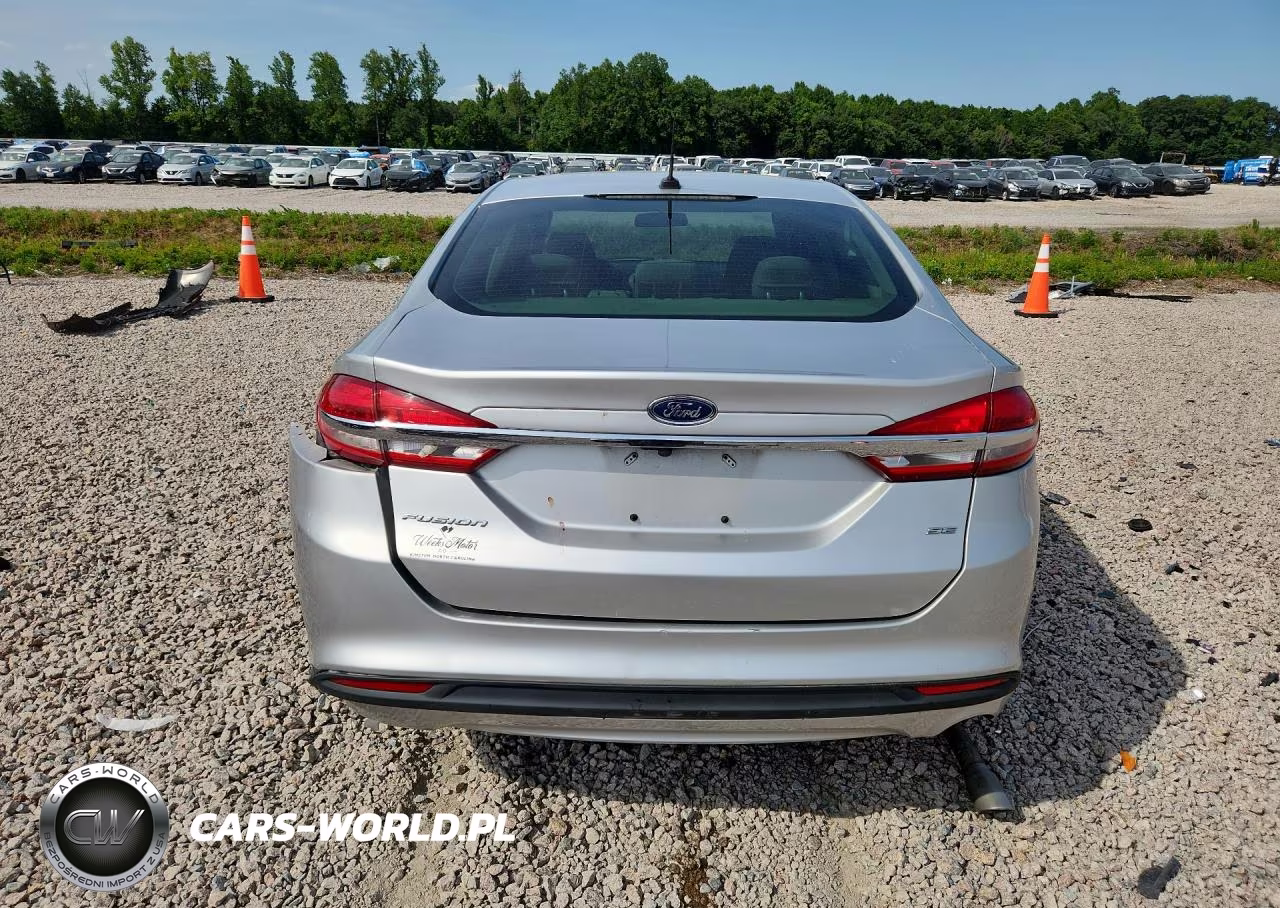 2018 Ford Fusion Se VIN:3FA6P0H71JR156739 - 6