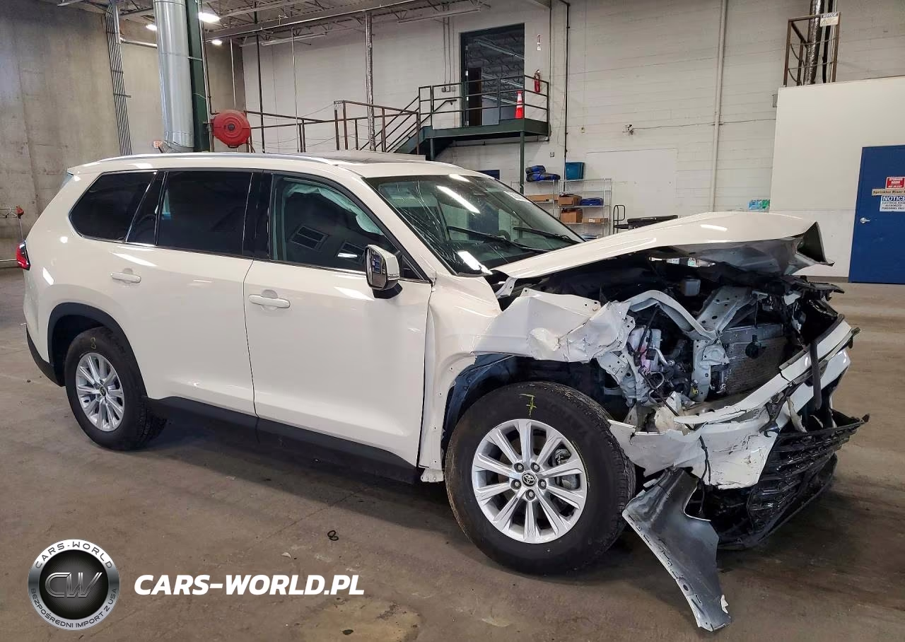 2024 Toyota Grand Highlander Xle VIN:5TDAAAB57RS064921 - 4