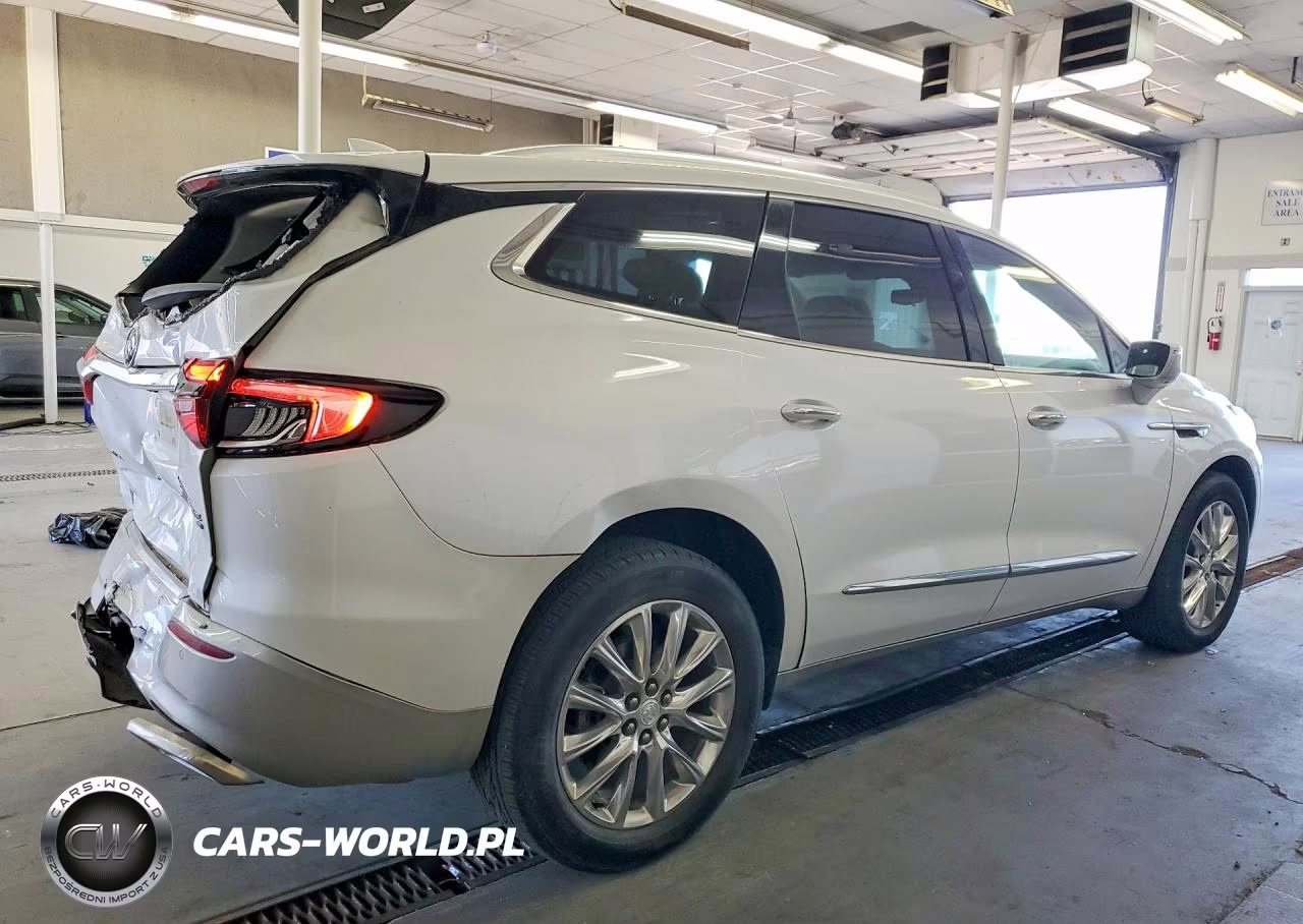 2018 Buick Enclave Premium VIN:5GAEVBKW3JJ246414 - 3