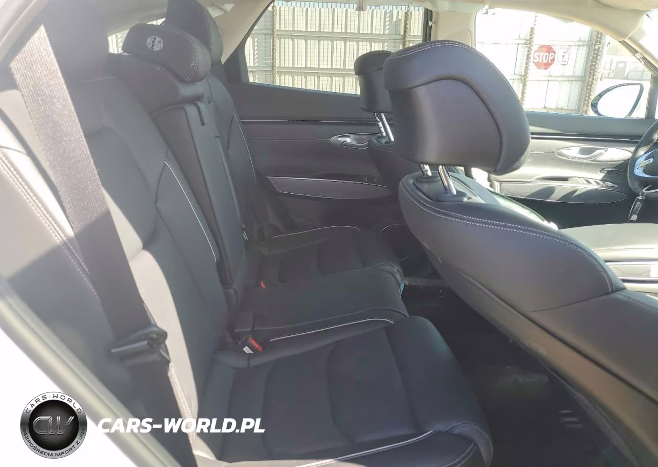 2025 Genesis Gv70 2.5T Standard VIN:5NMMADTB3SH032365 - 11