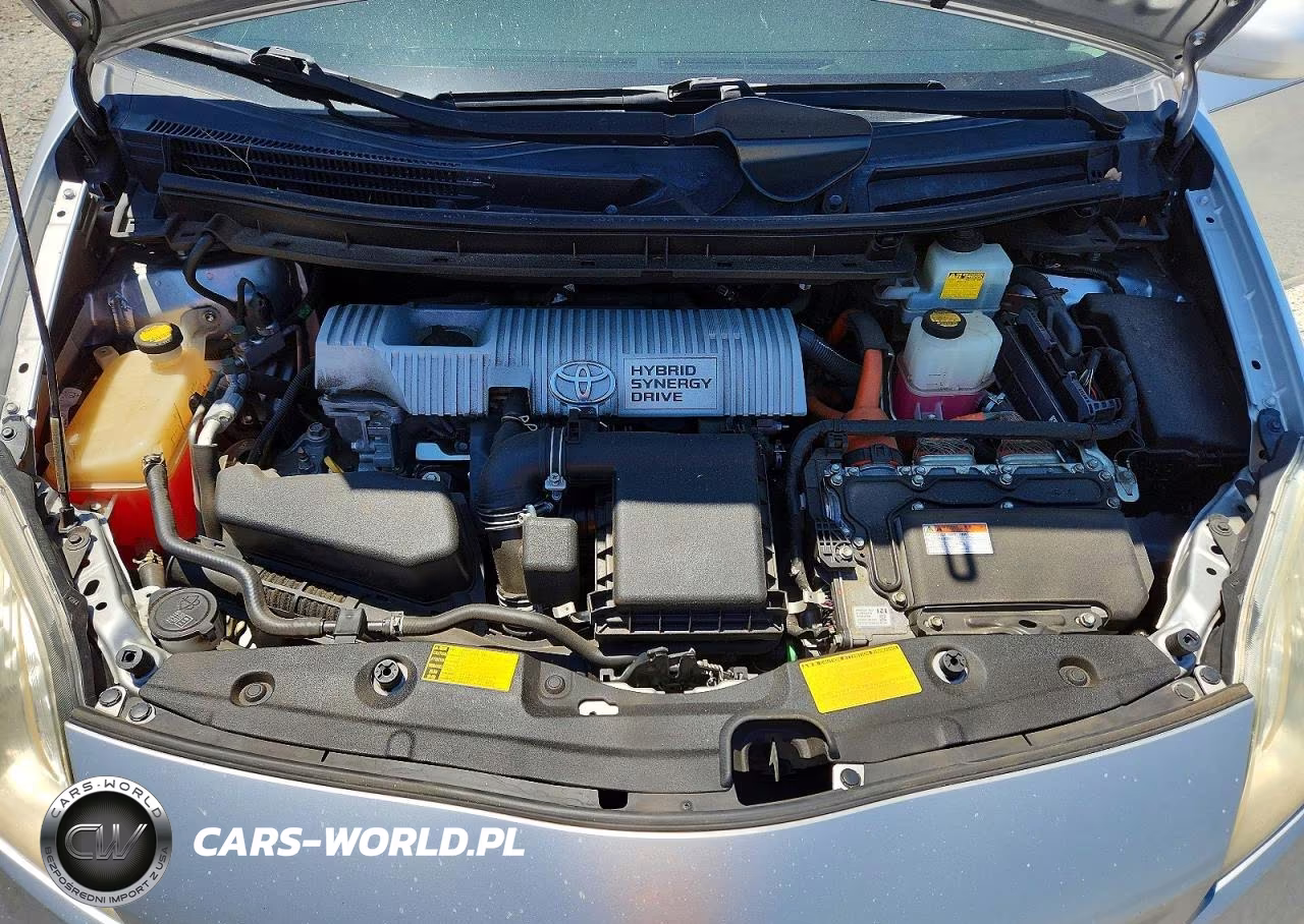 2014 Toyota Prius Two VIN:JTDKN3DU0E1778759 - 11