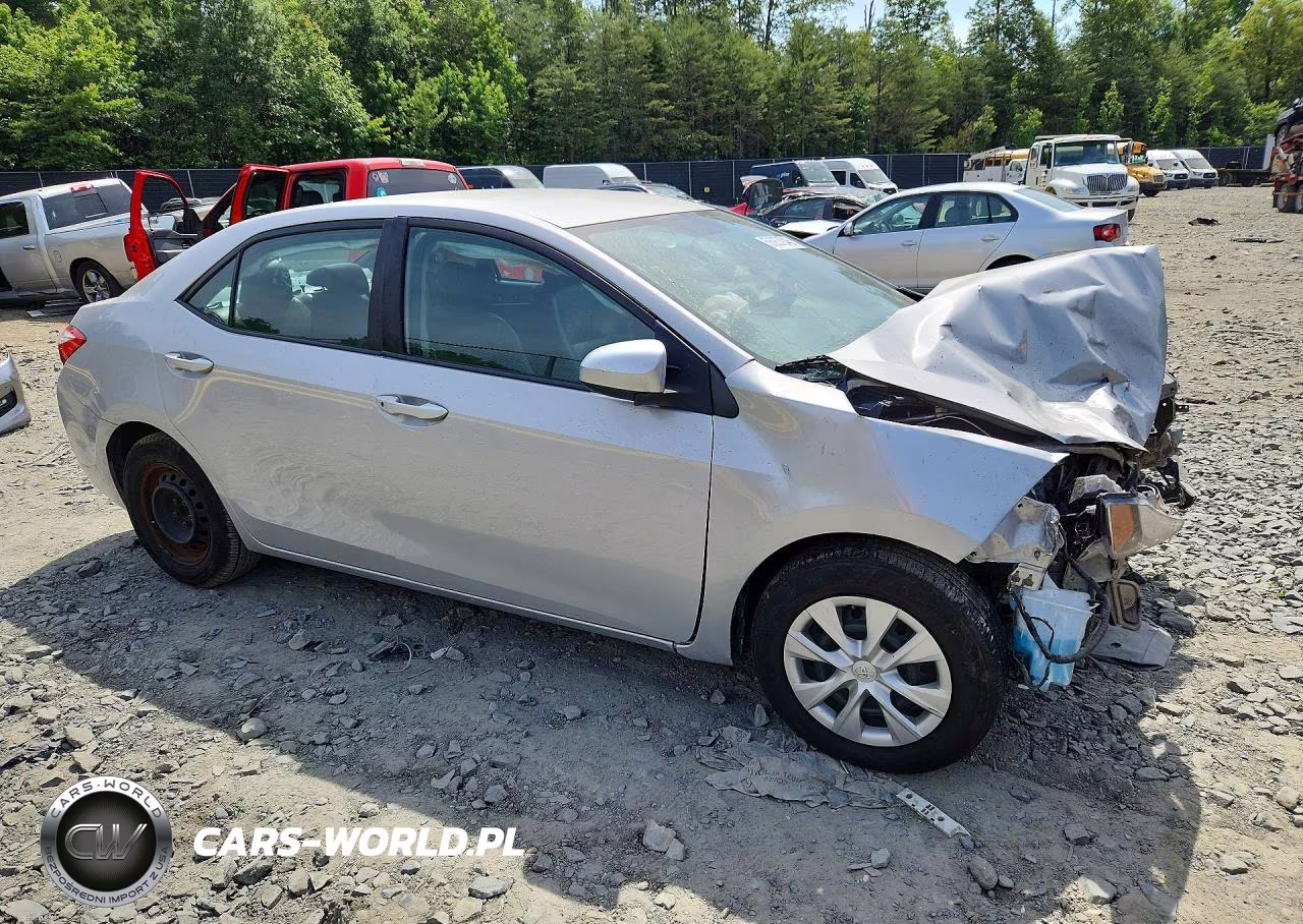 2015 Toyota Corolla L VIN:2T1BURHE1FC297361 - 4