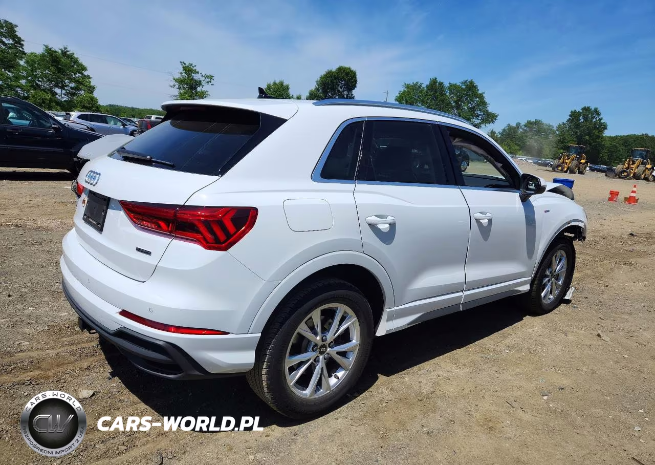 2024 Audi Q3 Premium Plus S Line 45 VIN:WA1EEDF38R1077961 - 3