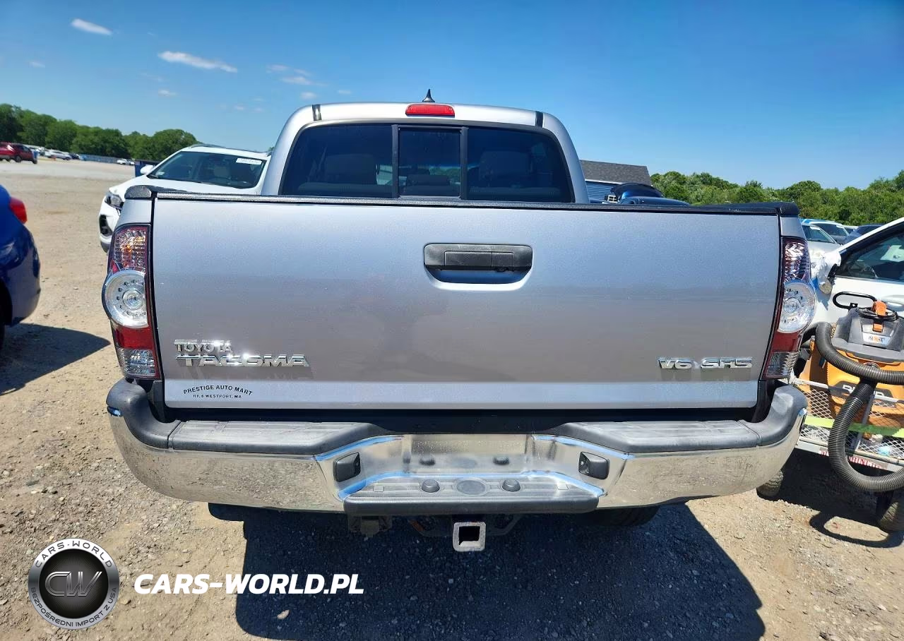 2015 Toyota Tacoma Double Cab VIN:3TMLU4EN7FM166681 - 6