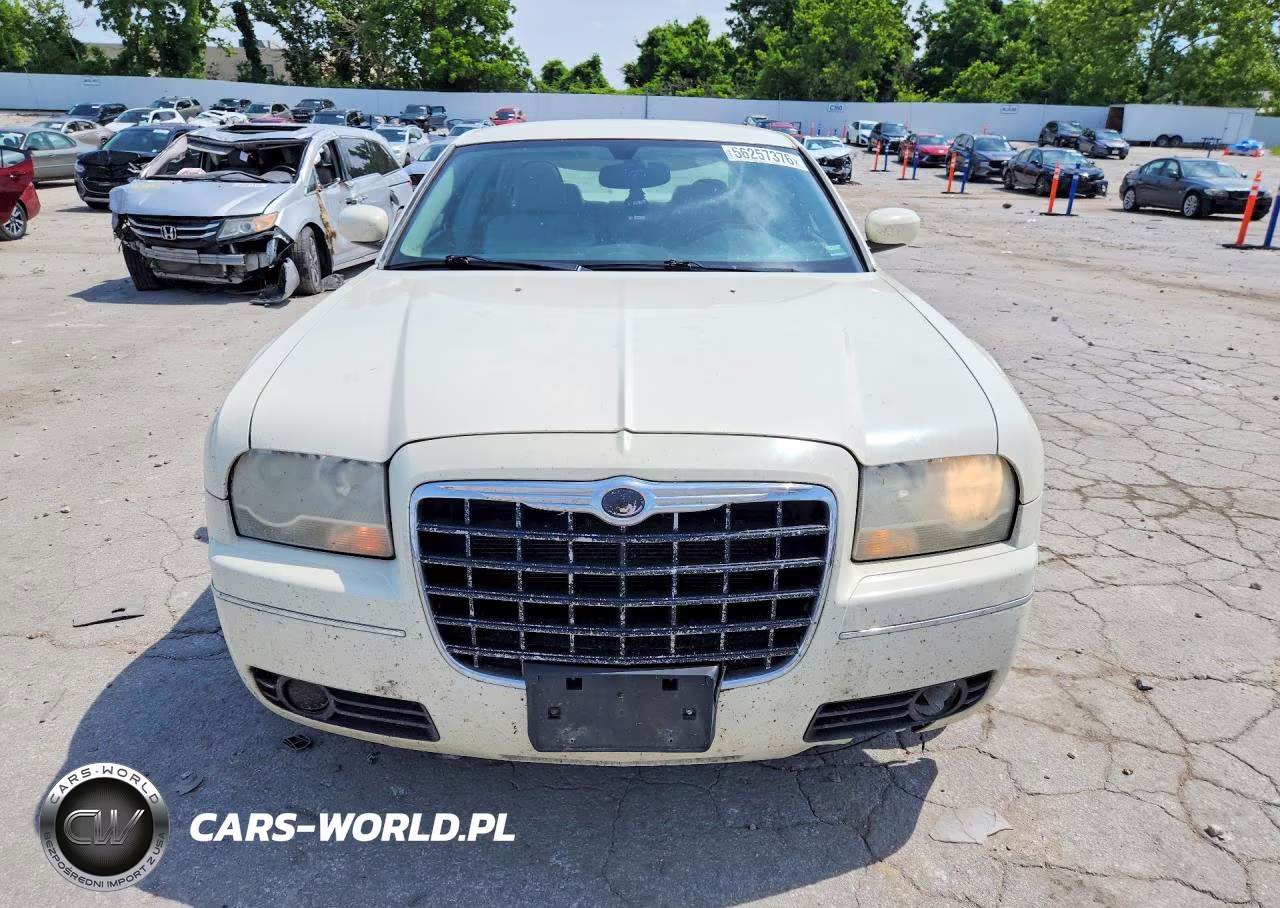 2006 Chrysler 300 Touring VIN:2C3KA53G66H196658 - 5