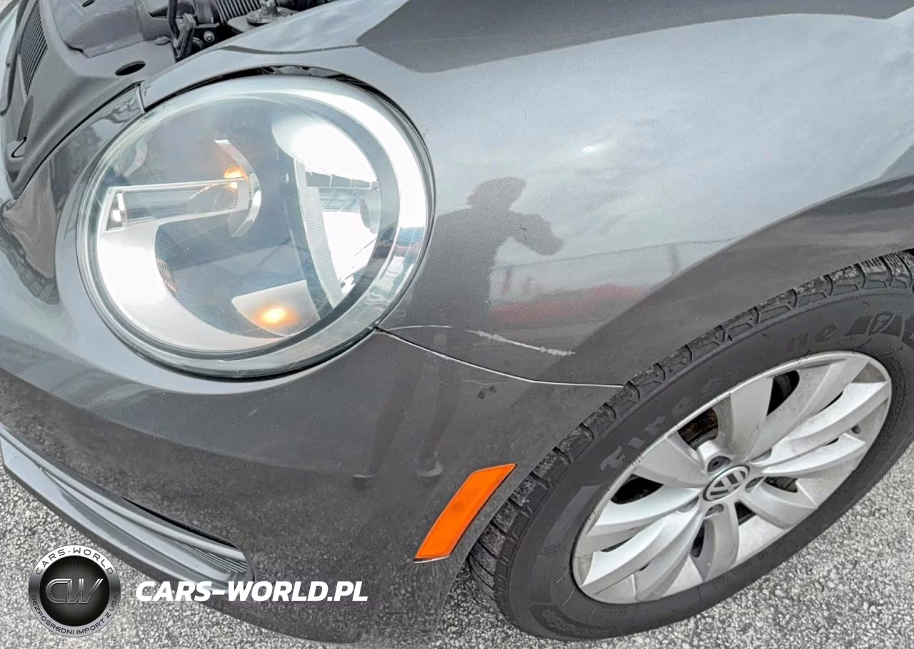 2014 Volkswagen Beetle VIN:3VWFP7AT7EM621339 - 11