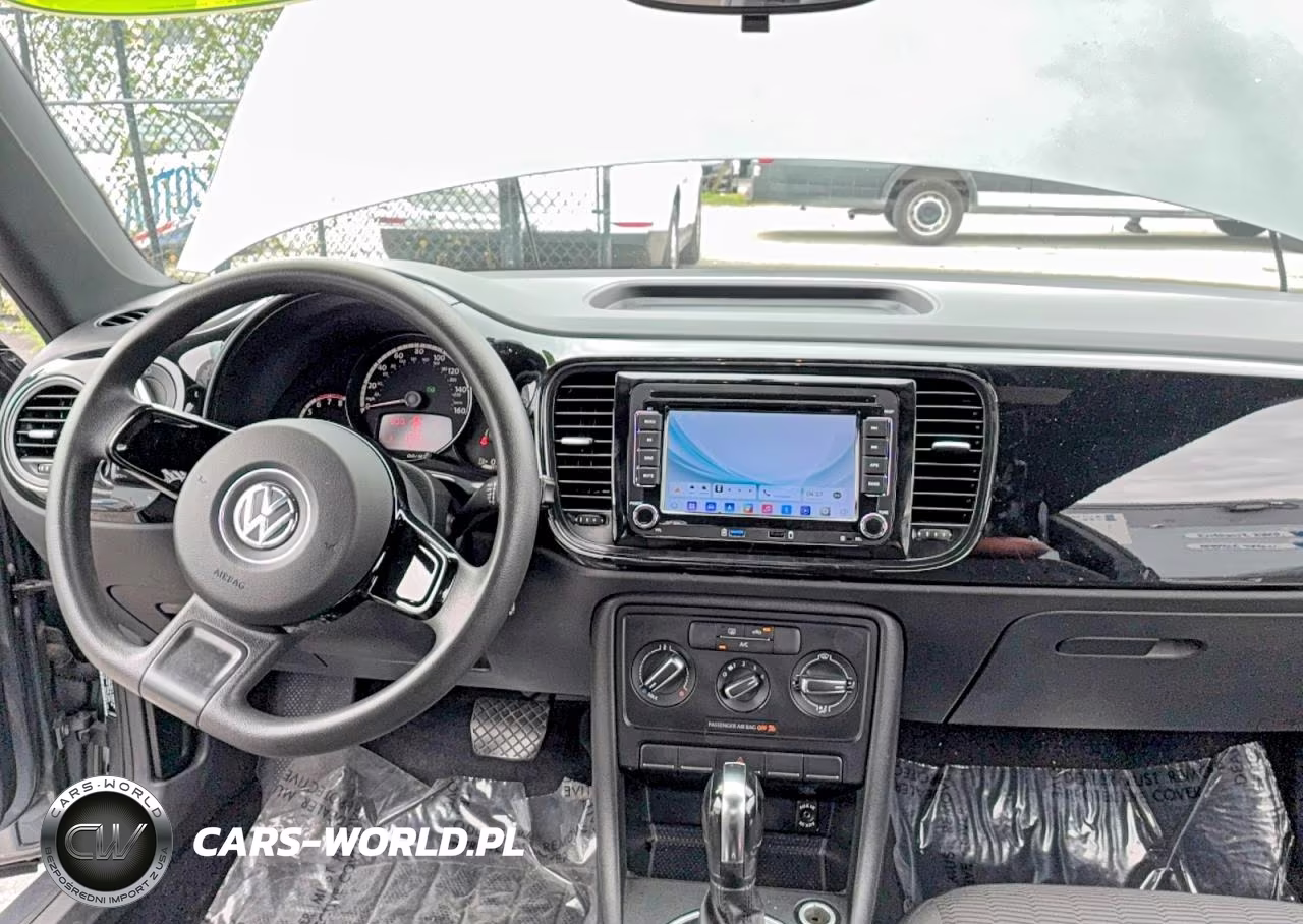 2014 Volkswagen Beetle VIN:3VWFP7AT7EM621339 - 9