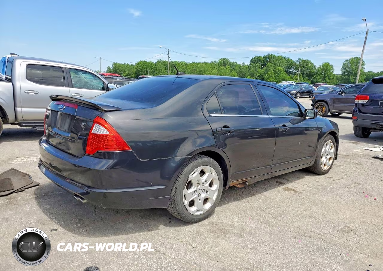 2011 Ford Fusion Se VIN:3FAHP0HA4BR235859 - 3