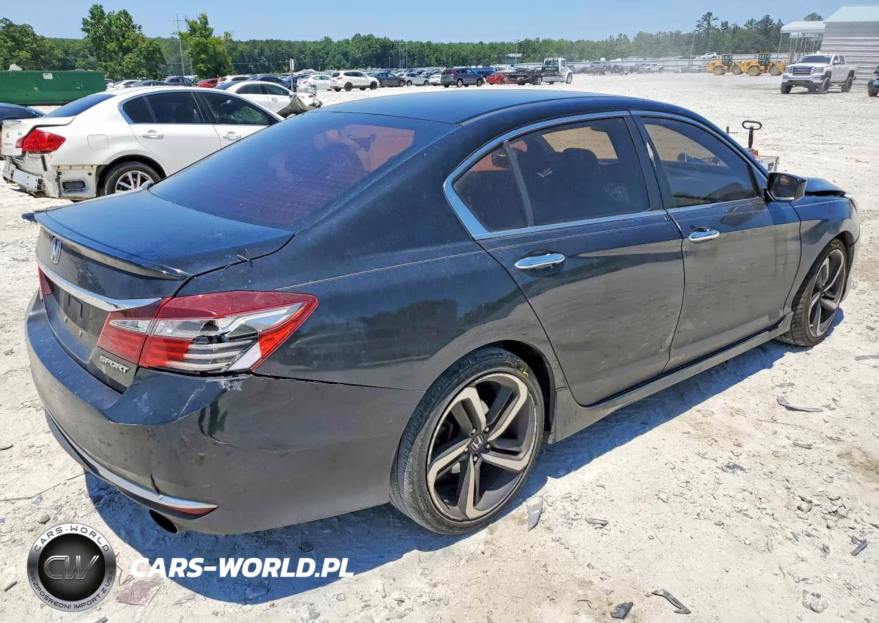 2017 Honda Accord Sport VIN:1HGCR2F56HA007348 - 3