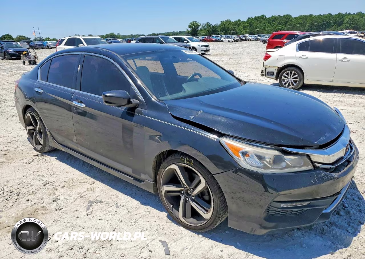 2017 Honda Accord Sport VIN:1HGCR2F56HA007348 - 4