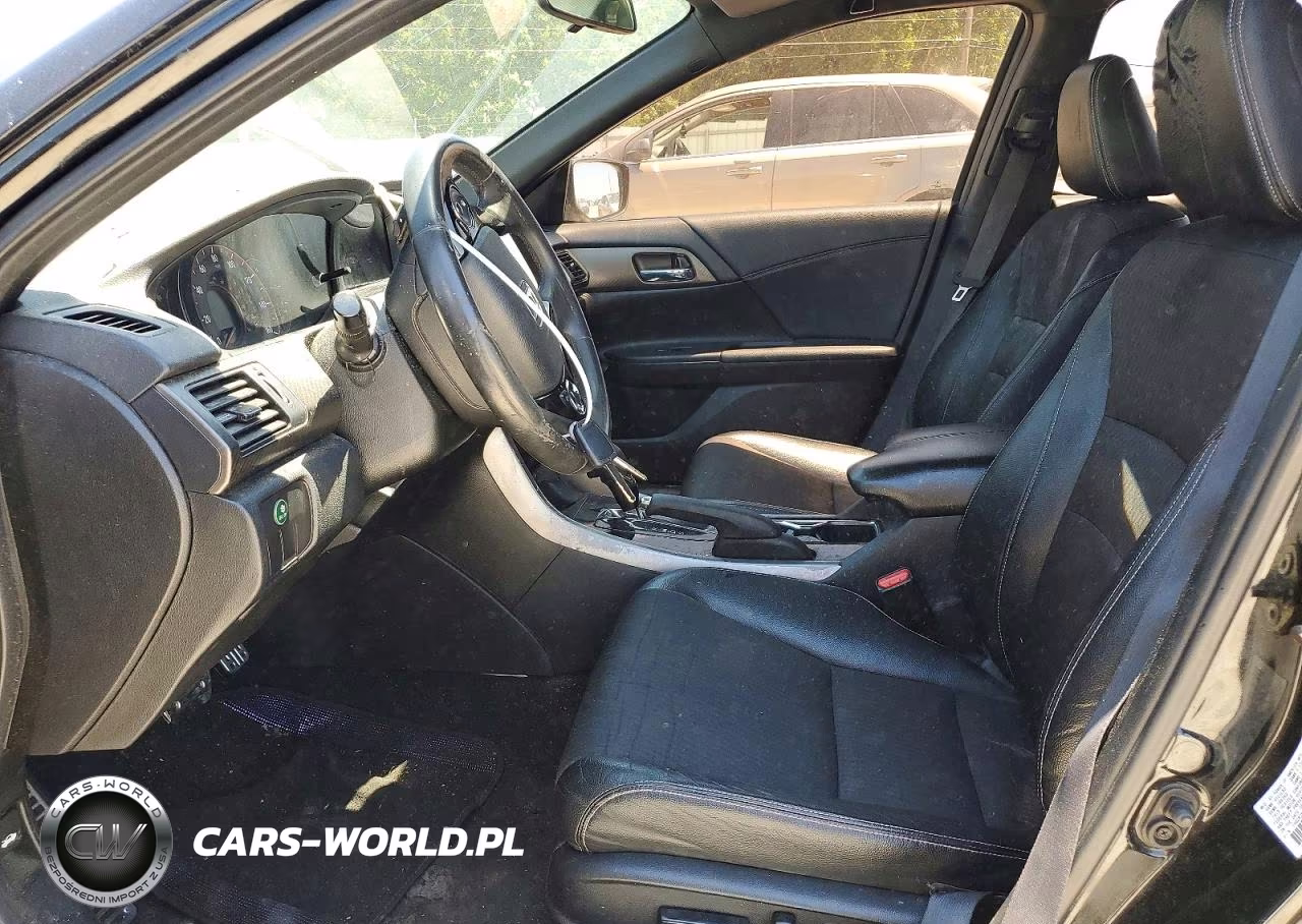 2017 Honda Accord Sport VIN:1HGCR2F56HA007348 - 7