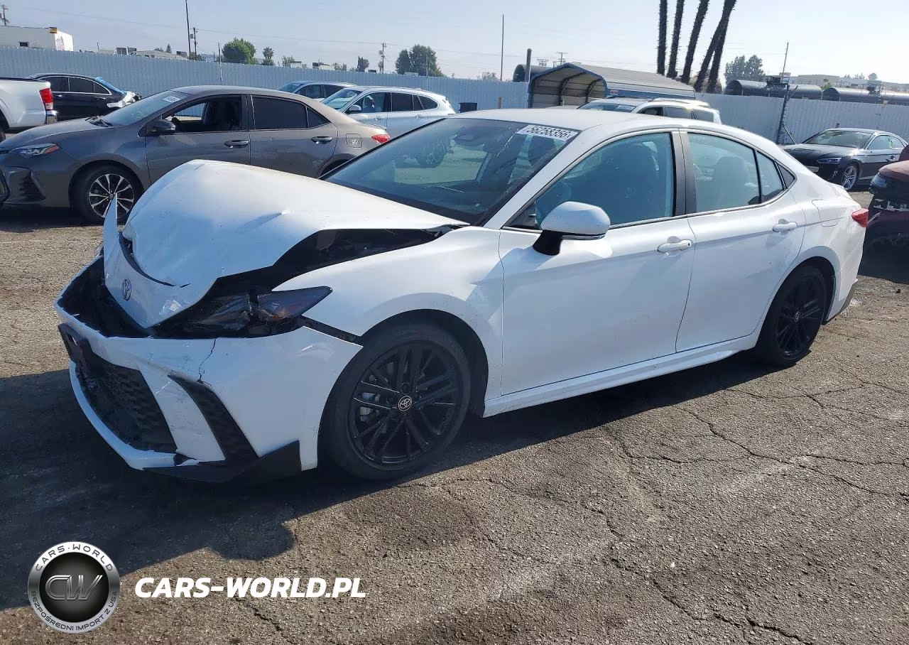 2025 Toyota Camry Se – zdjęcie 1 z 12