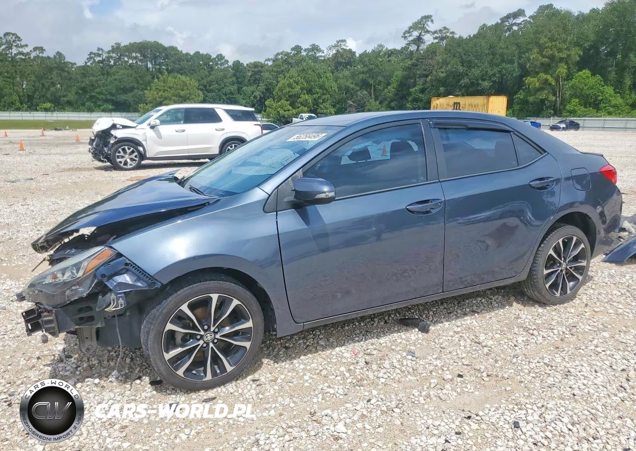 2018 Toyota Corolla Se – zdjęcie 1 z 13