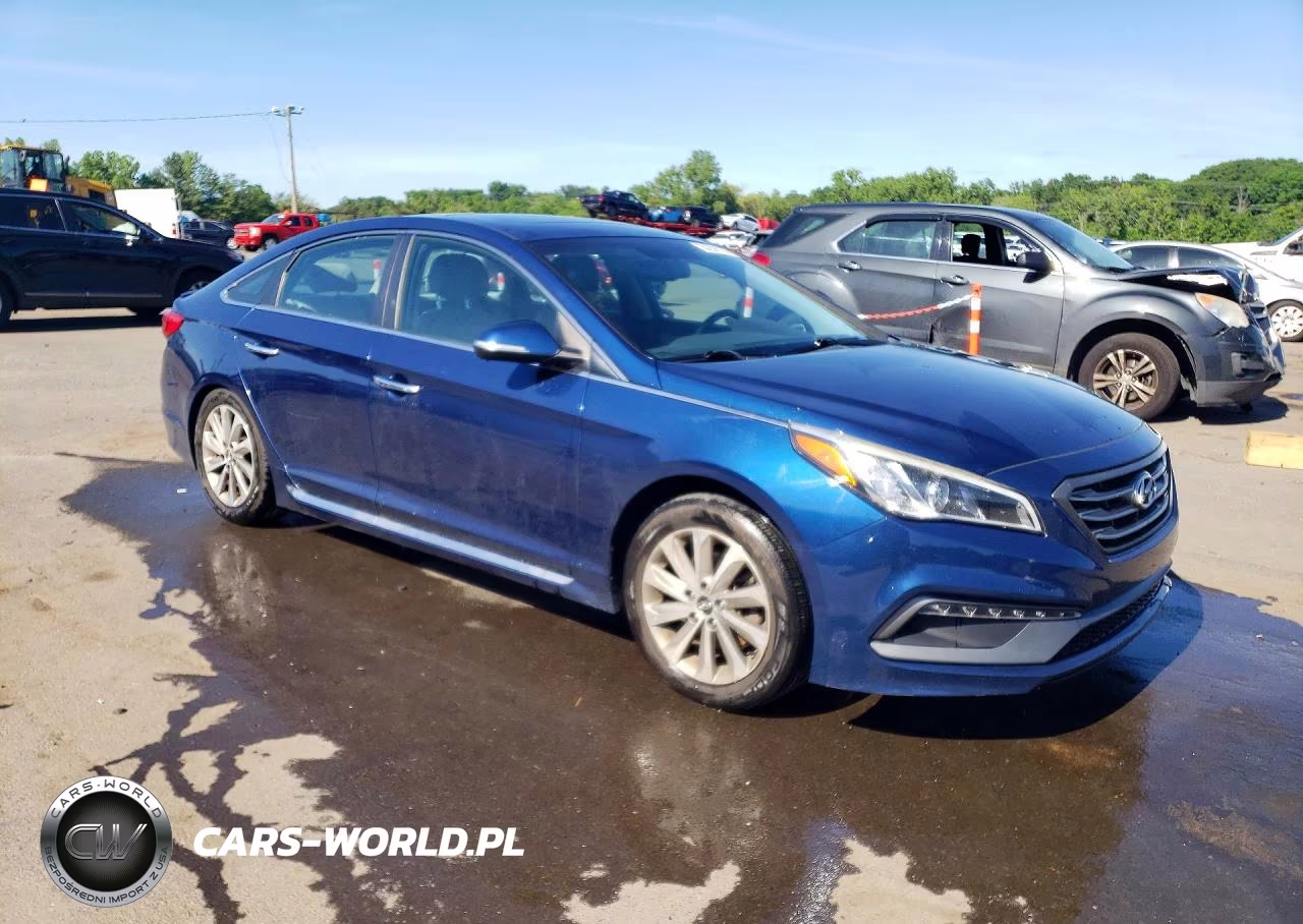 2017 Hyundai Sonata Sport VIN:5NPE34AF9HH574697 - 4