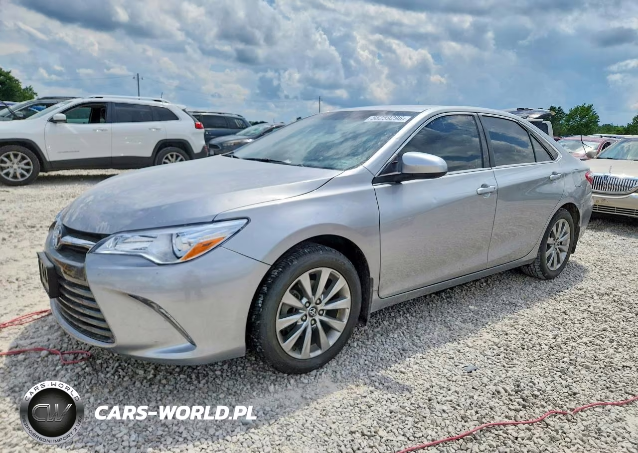 2016 Toyota Camry Xle – zdjęcie 1 z 12