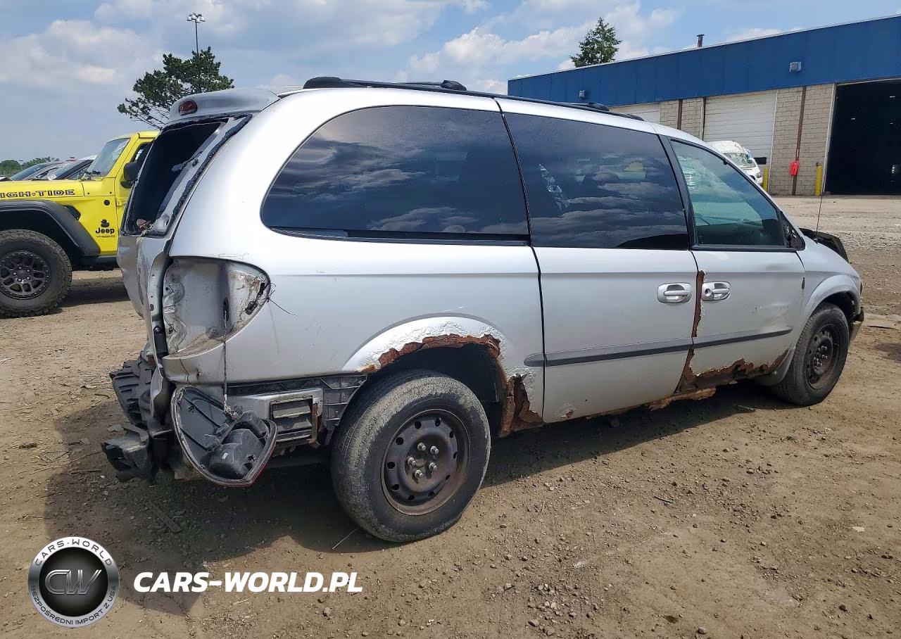 2002 Dodge Grand Caravan Sport VIN:2B4GP44372R737756 - 3