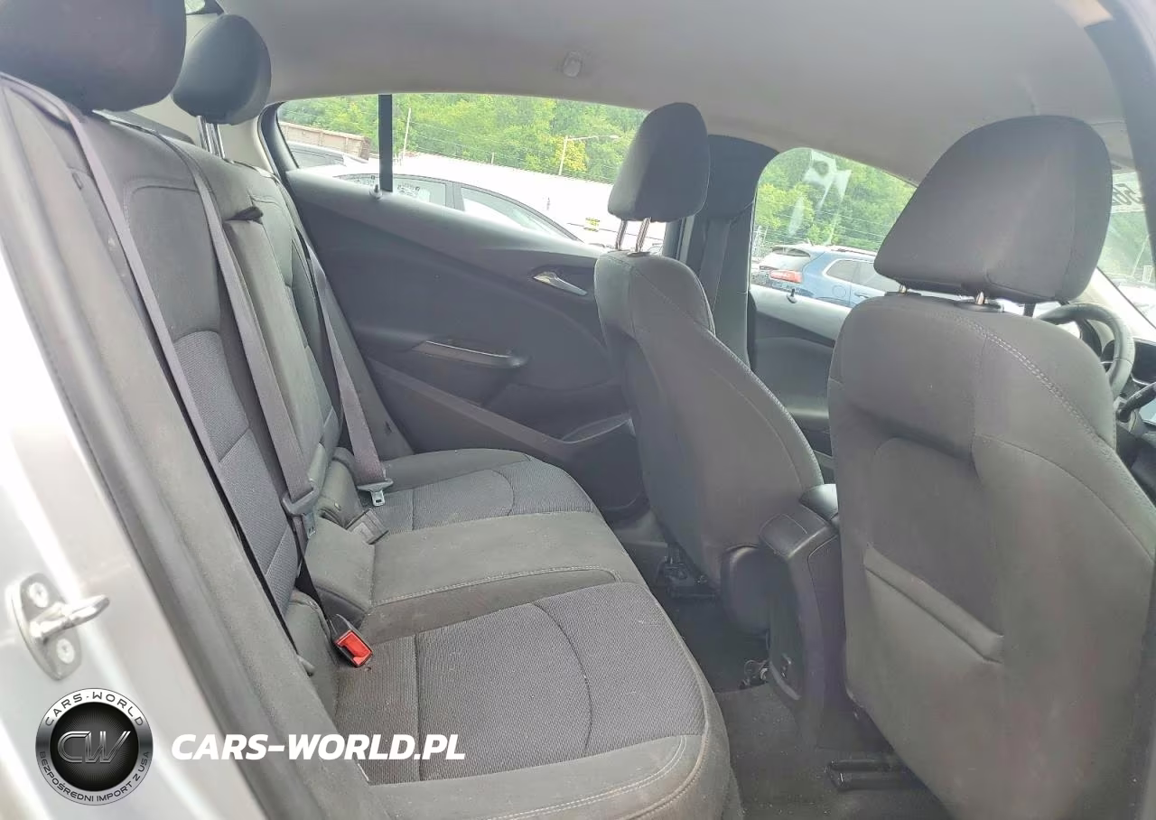 2017 Chevrolet Cruze Lt VIN:1G1BE5SM5H7194110 - 10