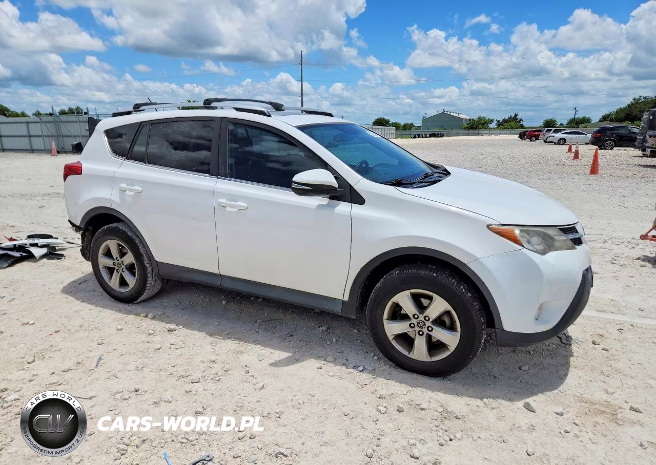 2015 Toyota Rav4 Xle VIN:2T3WFREV6FW201052 - 4