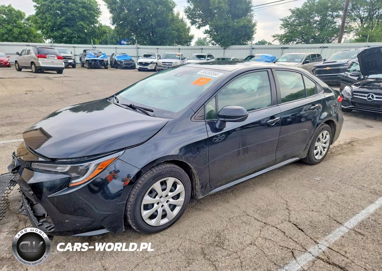 2022 Toyota Corolla Le – zdjęcie 1 z 12