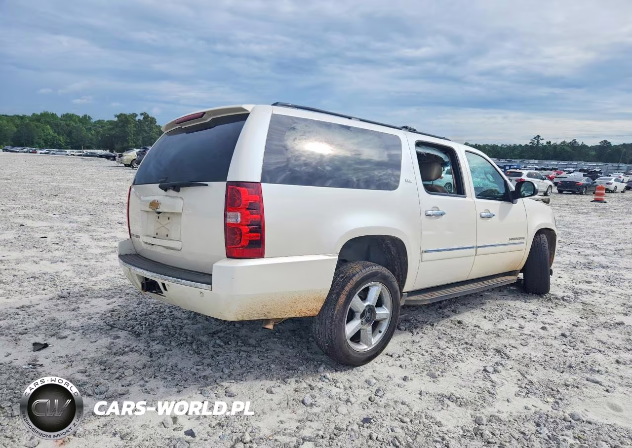 2013 Chevrolet Suburban C1500 Ltz VIN:1GNSCKE09DR161167 - 3