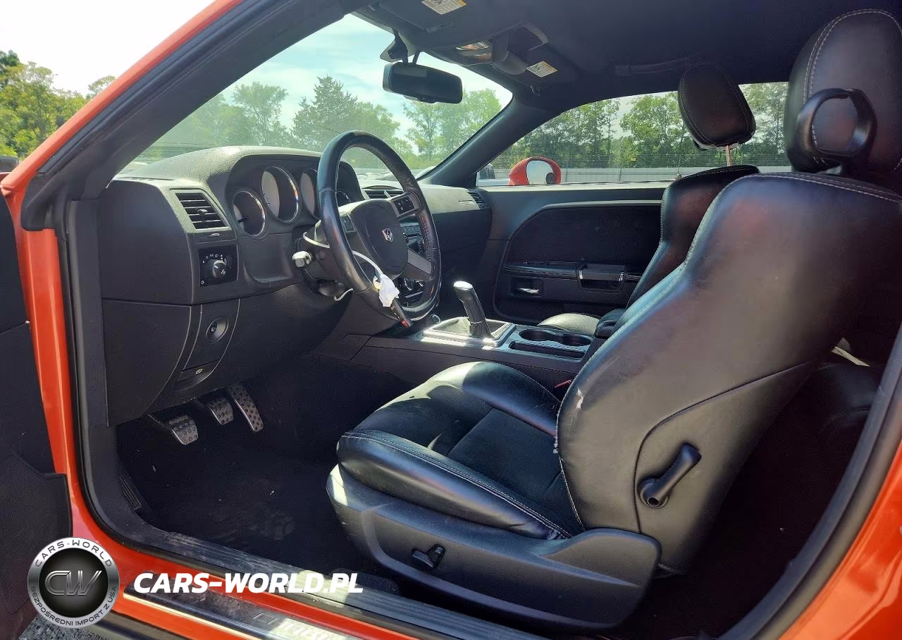 2009 Dodge Challenger Srt-8 VIN:2B3LJ74W39H537621 - 7