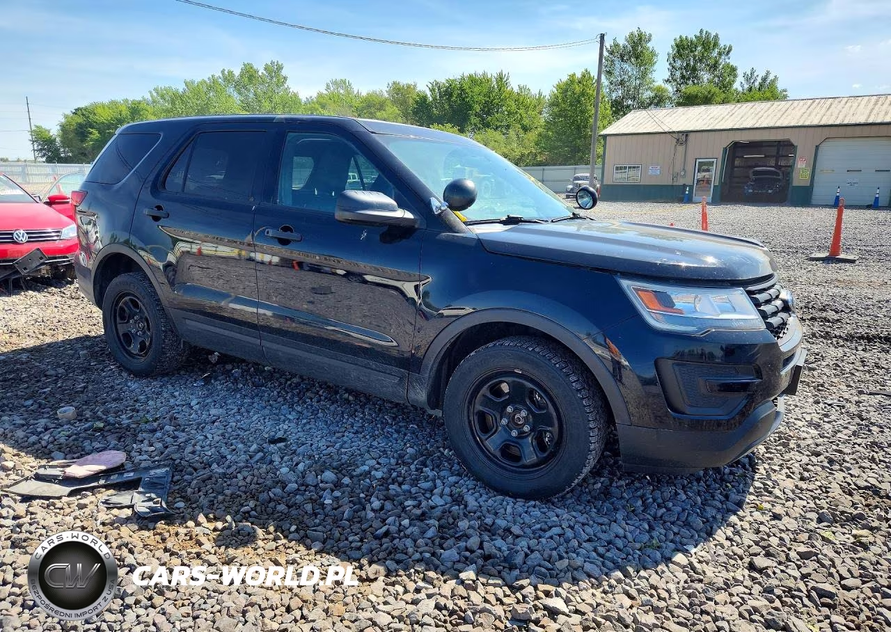 2018 Ford Explorer Police Interceptor VIN:1FM5K8AR8JGC17490 - 4