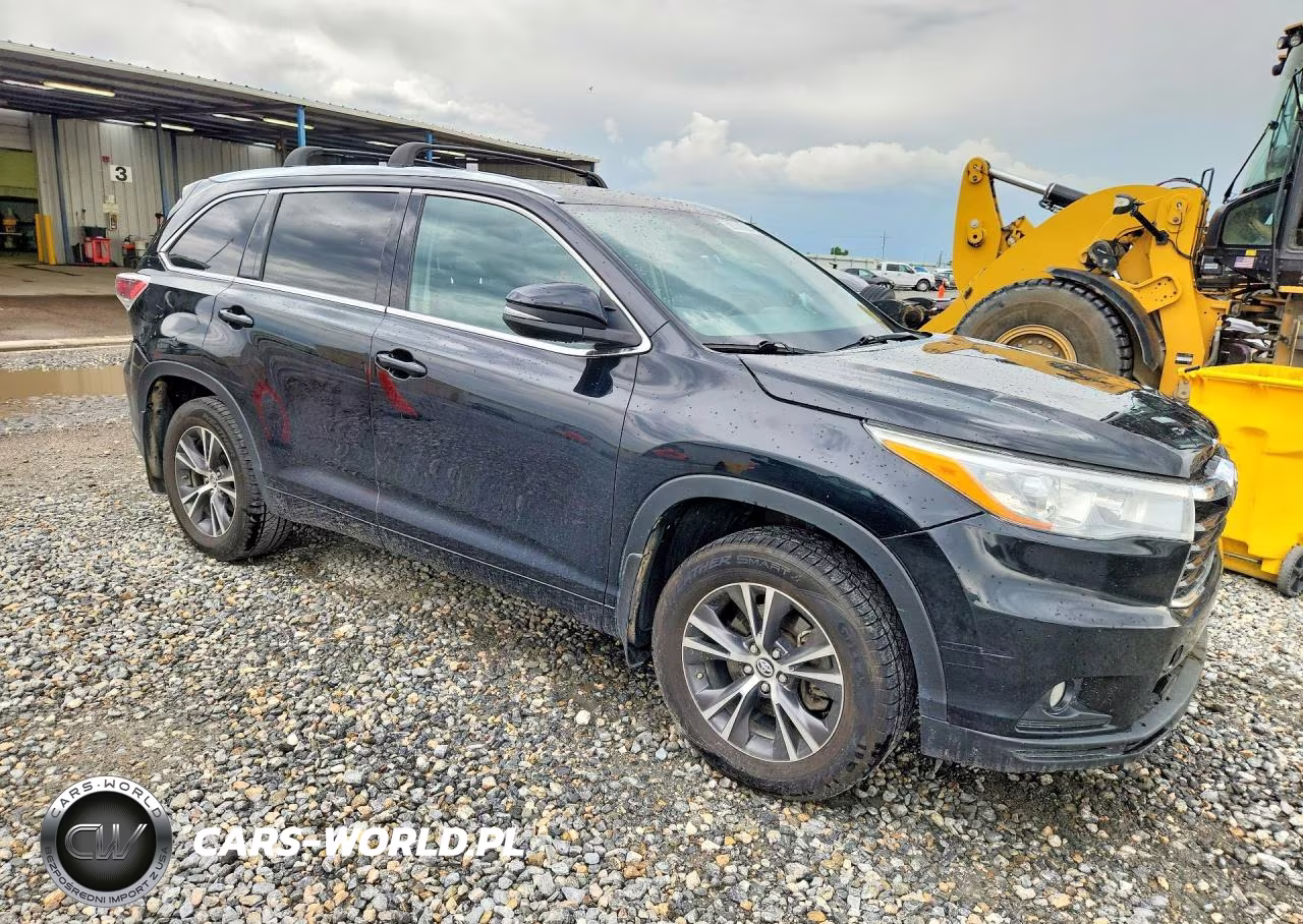 2016 Toyota Highlander Xle VIN:5TDJKRFH6GS277811 - 4