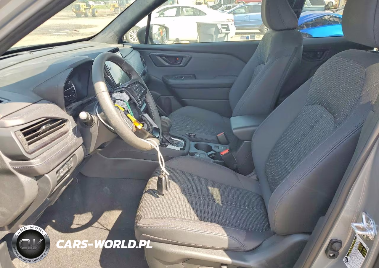 2025 Subaru Forester Premium VIN:JF2SLDDC5SH548478 - 7