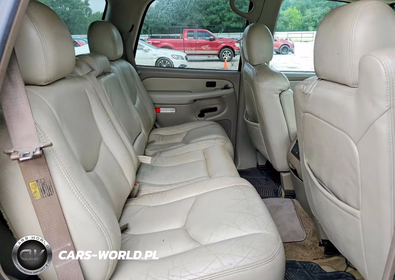2003 Chevrolet Tahoe C1500 VIN:1GNEC13Z43R187361 - 11