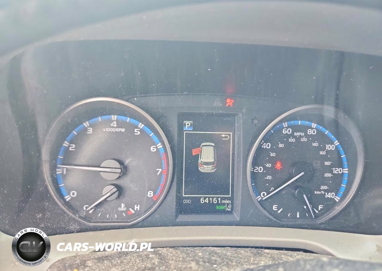 2018 Toyota Rav4 Xle VIN:2T3RFREV8JW831886 - 9