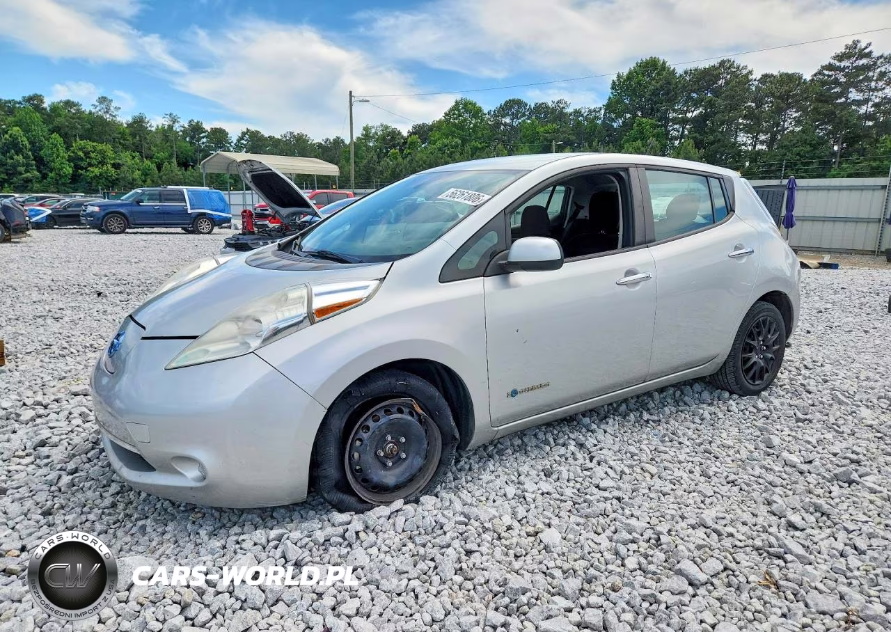 2015 Nissan Leaf S