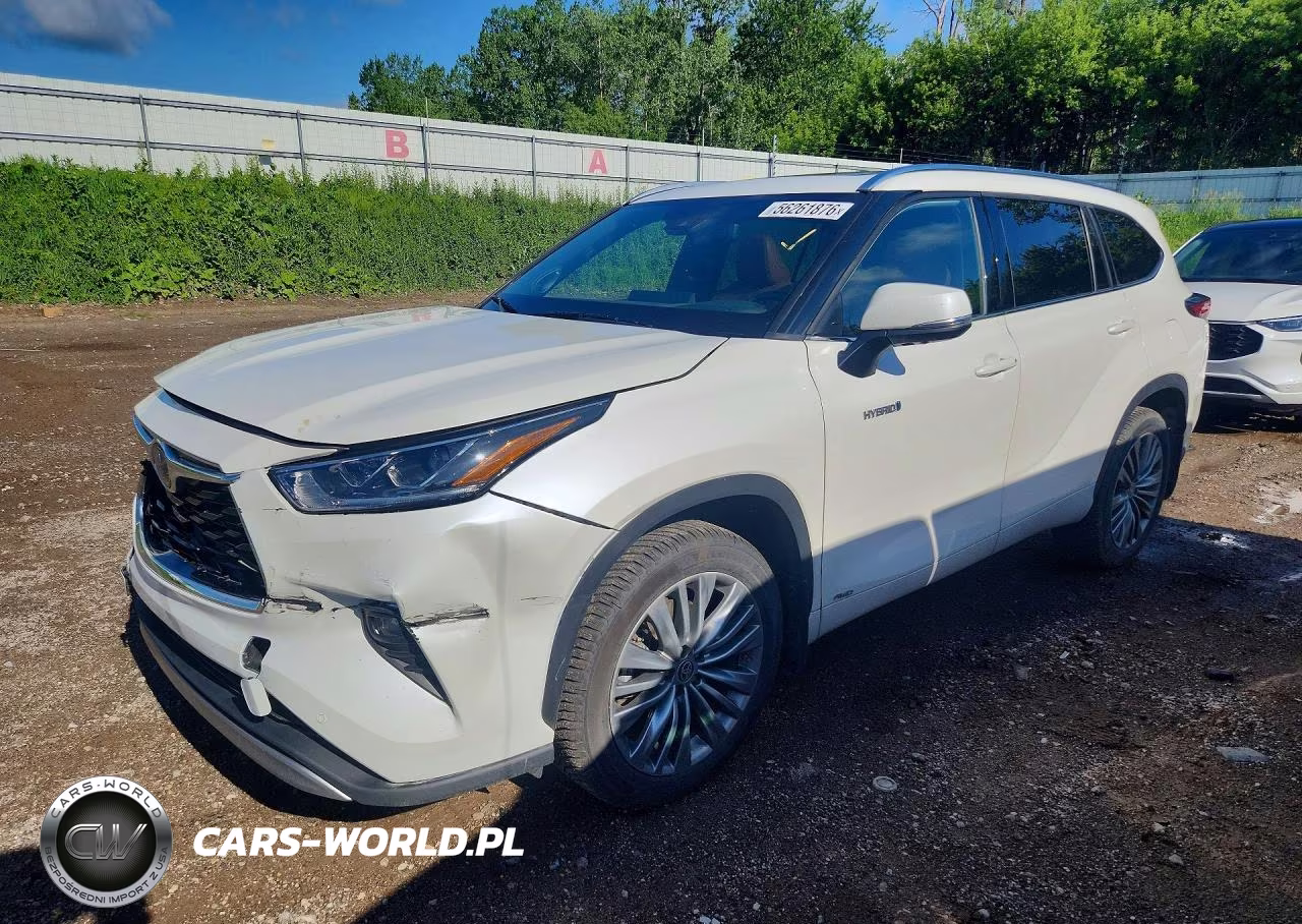 2021 Toyota Highlander Hybrid Platinum
