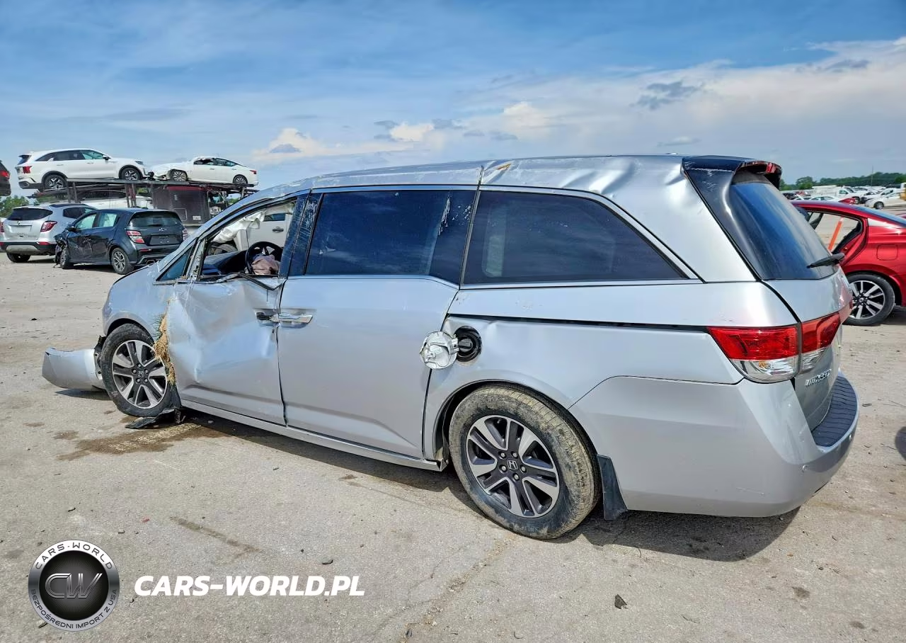 2014 Honda Odyssey Touring VIN:5FNRL5H93EB126067 - 2