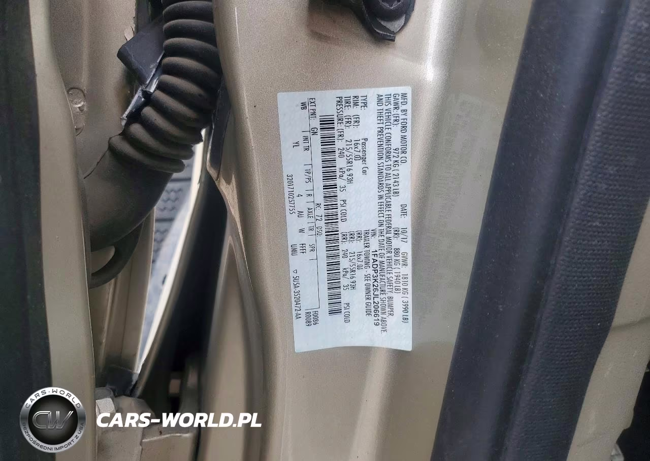 2018 Ford Focus Se VIN:1FADP3K26JL206619 - 12