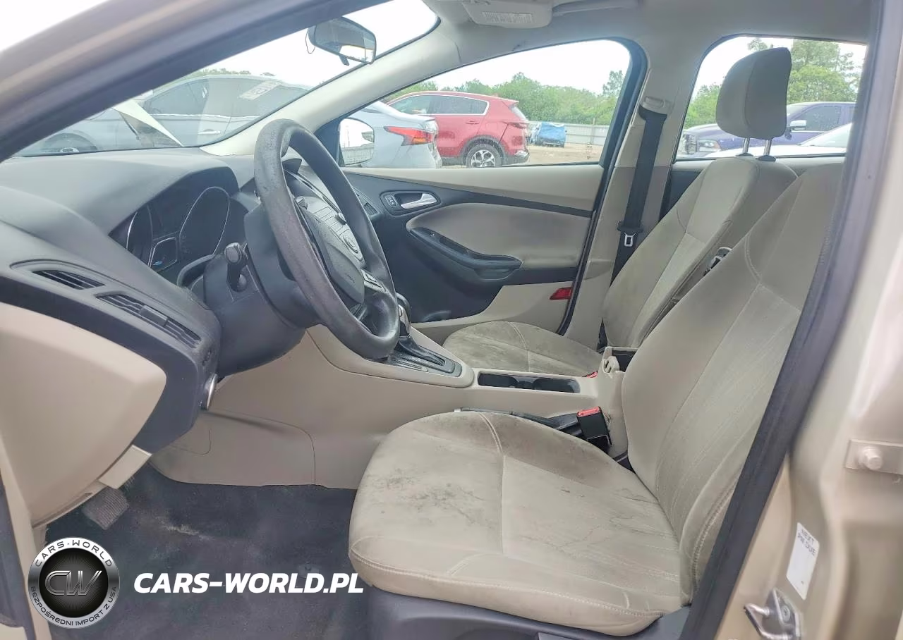2018 Ford Focus Se VIN:1FADP3K26JL206619 - 7