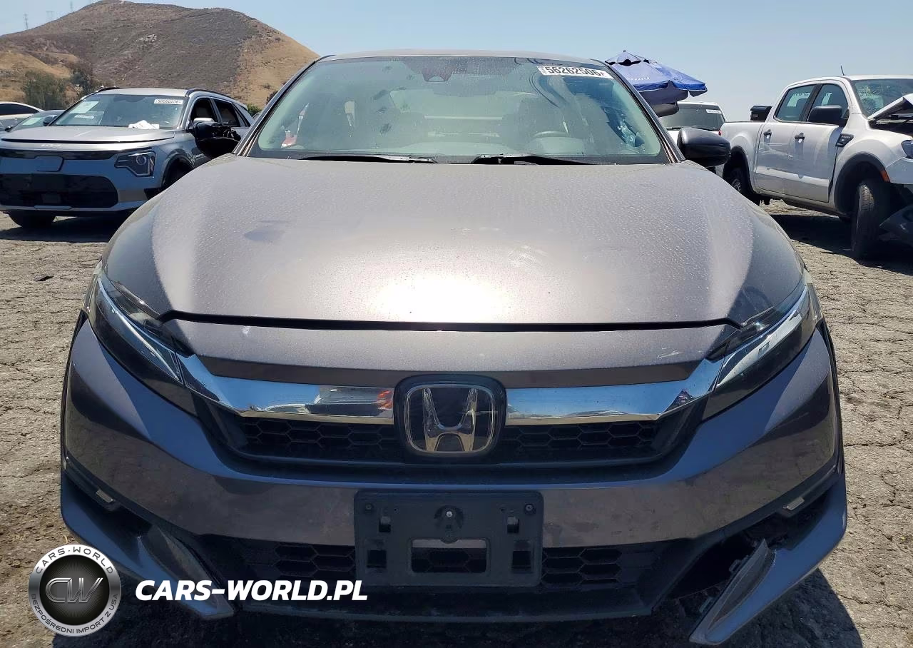 2018 Honda Clarity Touring VIN:JHMZC5F37JC007300 - 5