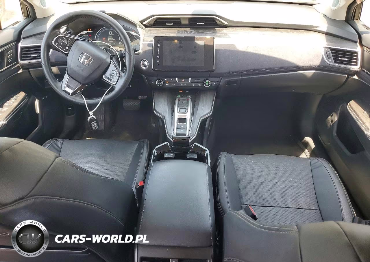 2018 Honda Clarity Touring VIN:JHMZC5F37JC007300 - 8