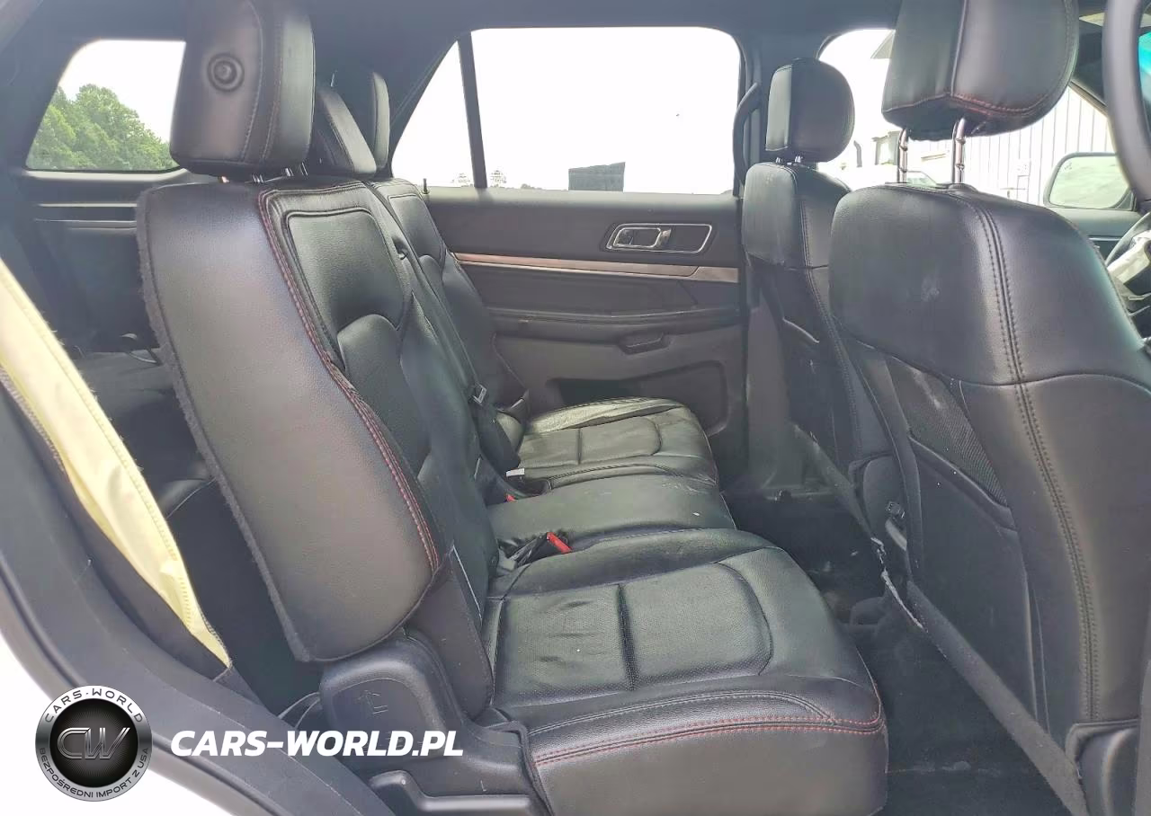2017 Ford Explorer Sport VIN:1FM5K8GT7HGA30884 - 11