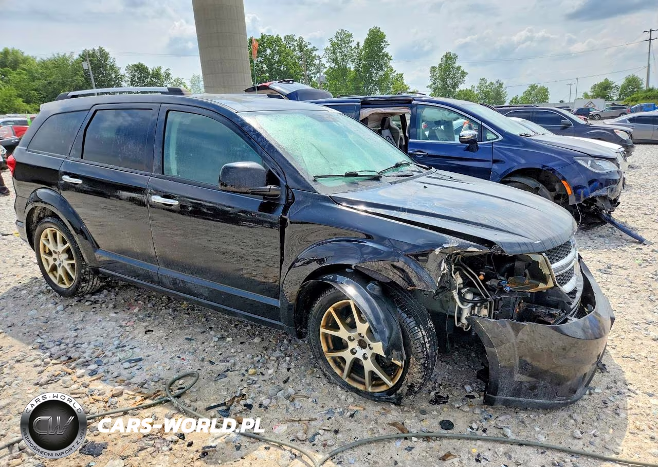 2012 Dodge Journey Crew VIN:3C4PDDDG8CT307800 - 4