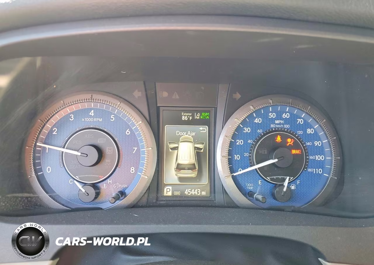 2018 Toyota Sienna Xle 7-Passenger VIN:5TDDZ3DC9JS196287 - 9