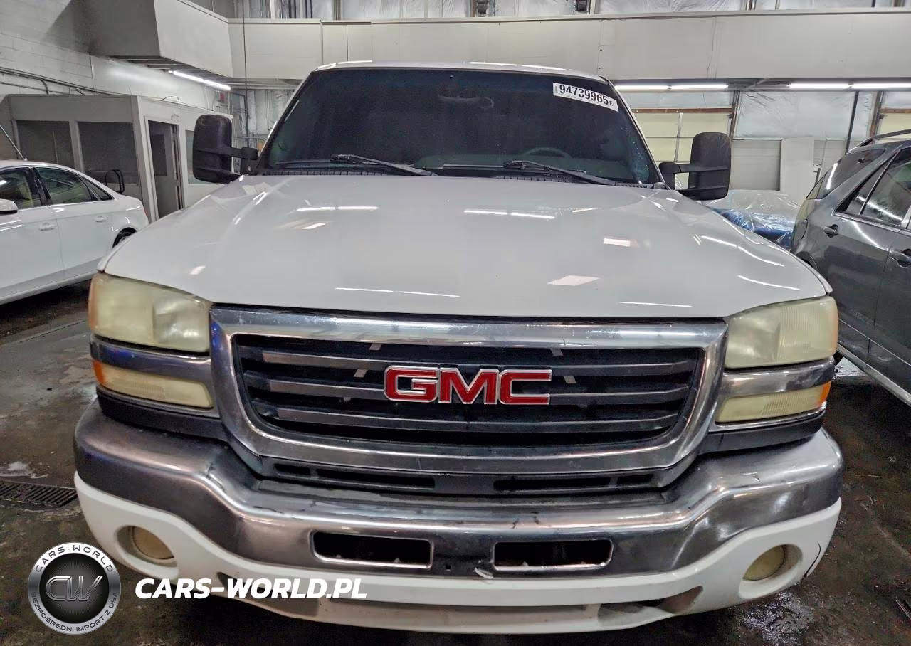 2003 GMC Sierra C2500 Heavy Duty VIN:1GTHC23193F217672 - 5