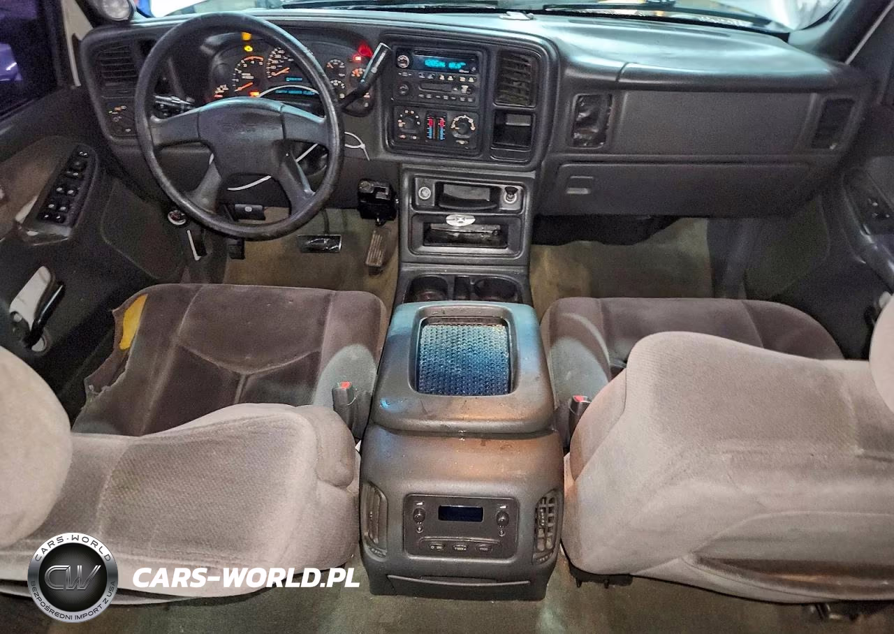2003 GMC Sierra C2500 Heavy Duty VIN:1GTHC23193F217672 - 8