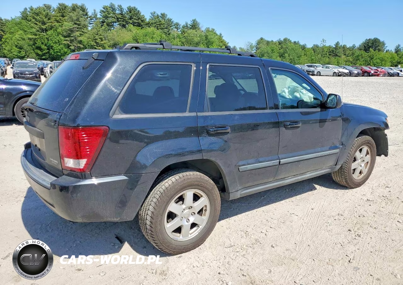 2009 Jeep Grand Cherokee Laredo VIN:1J8GR48K79C527622 - 3