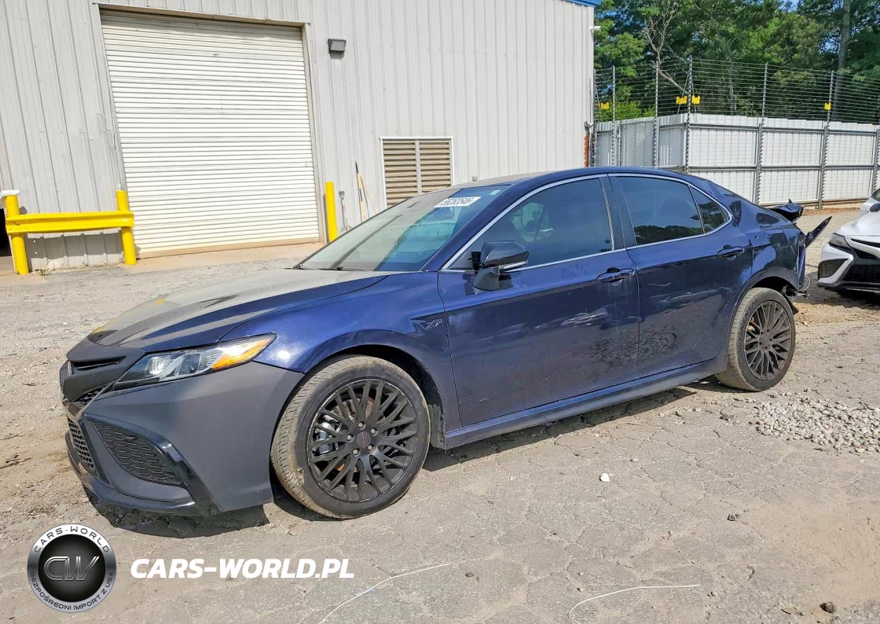 2022 Toyota Camry Se – zdjęcie 1 z 13