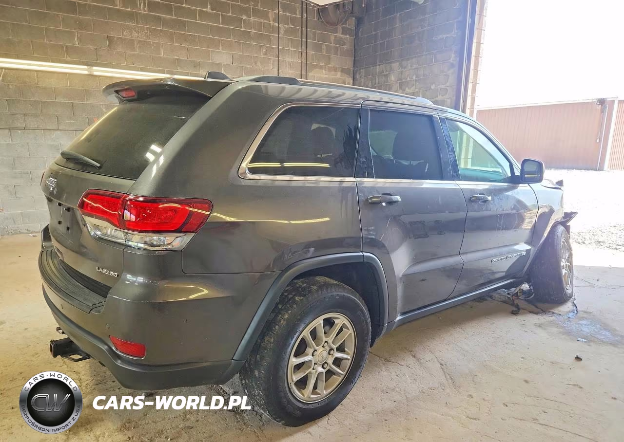 2020 Jeep Grand Cherokee Laredo VIN:1C4RJFAG2LC397541 - 3