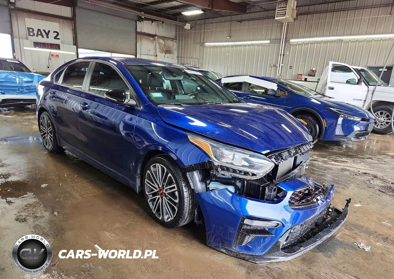 2020 Kia Forte Gt VIN:3KPF44AC8LE257630 - 4