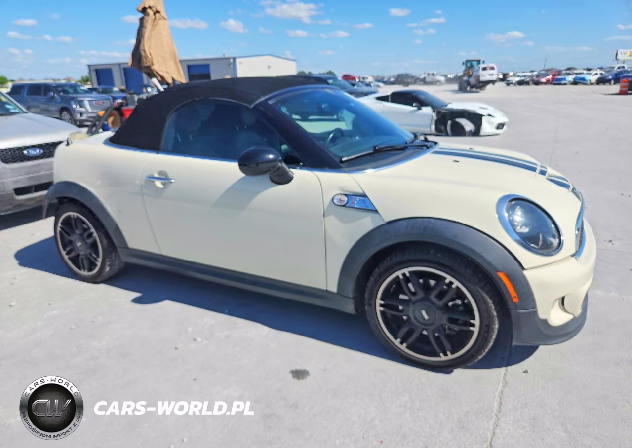 2014 Mini Cooper Roadster S VIN:WMWSY3C54ET566661 - 4