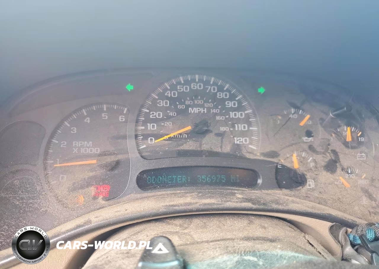 2003 Chevrolet Silverado C1500 VIN:2GCEC19T131150983 - 9